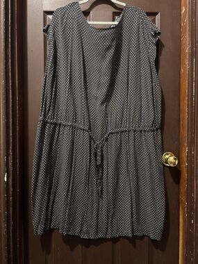 Old Navy Black Dot-Print Midi Dress with Tie Waist